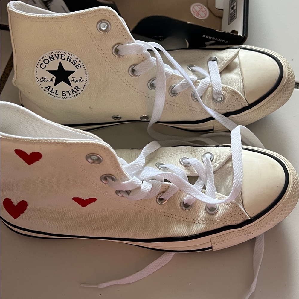 Converse Cream High Tops with red embroidered hearts - Picture 8 of 9